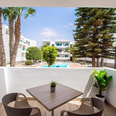 Appartement Holyhome 102 *